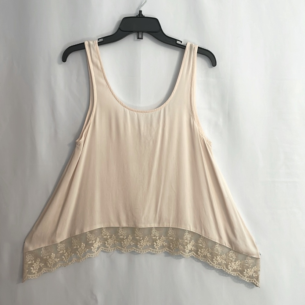 American Eagle Tee with Lace Trim, size S